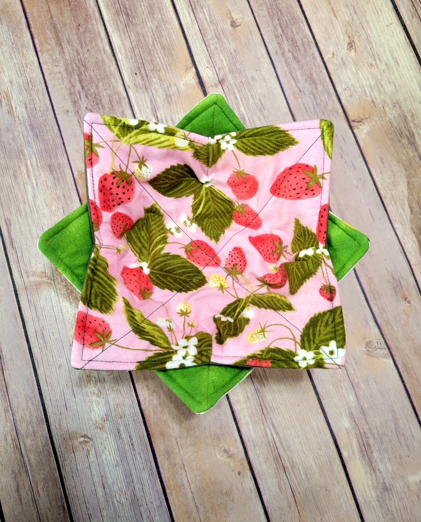 Fruit Bowl Cozy | Lemon Cherry Orange Strawberry Hot Pad | Padded Holder