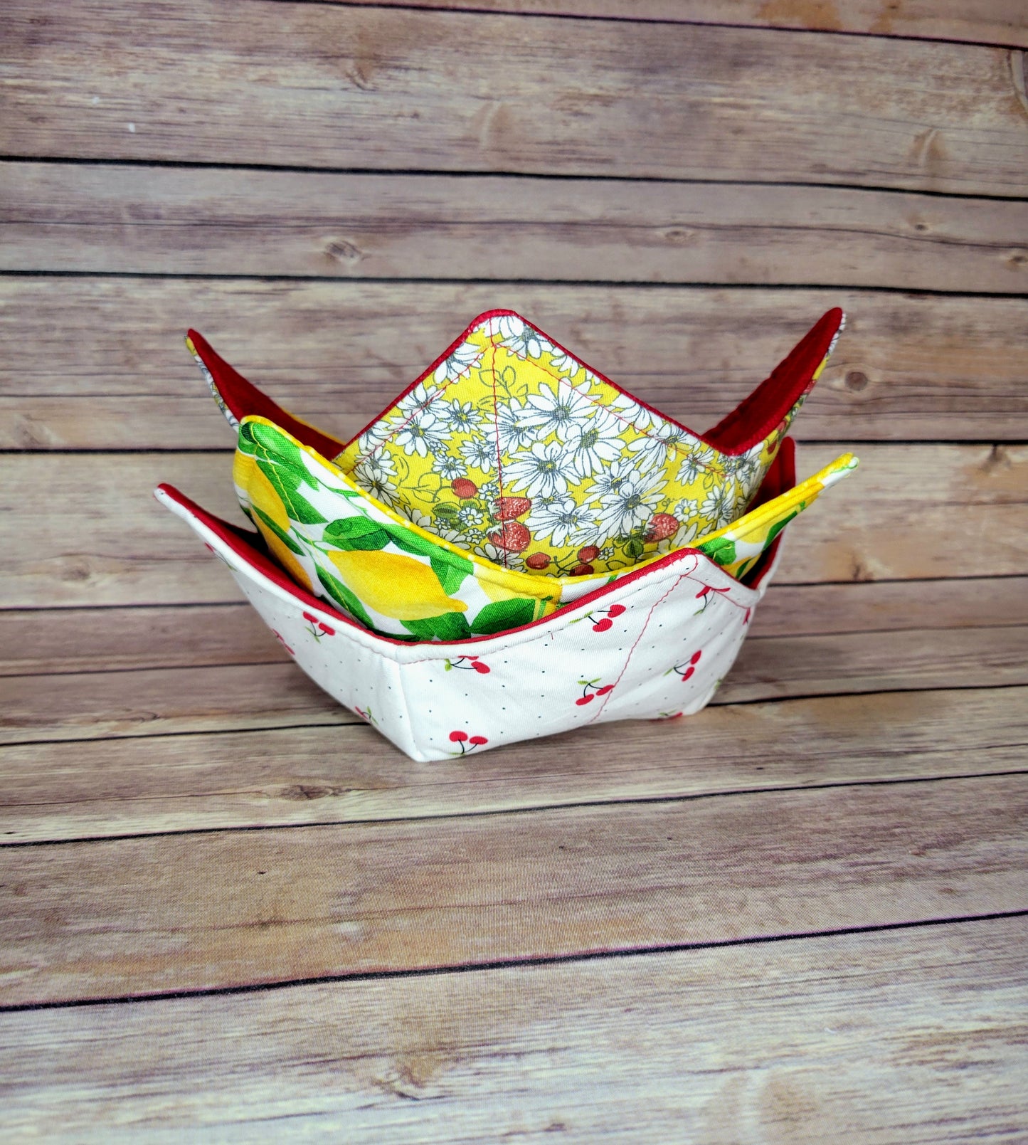 Fruit Bowl Cozy | Lemon Cherry Orange Strawberry Hot Pad | Padded Holder
