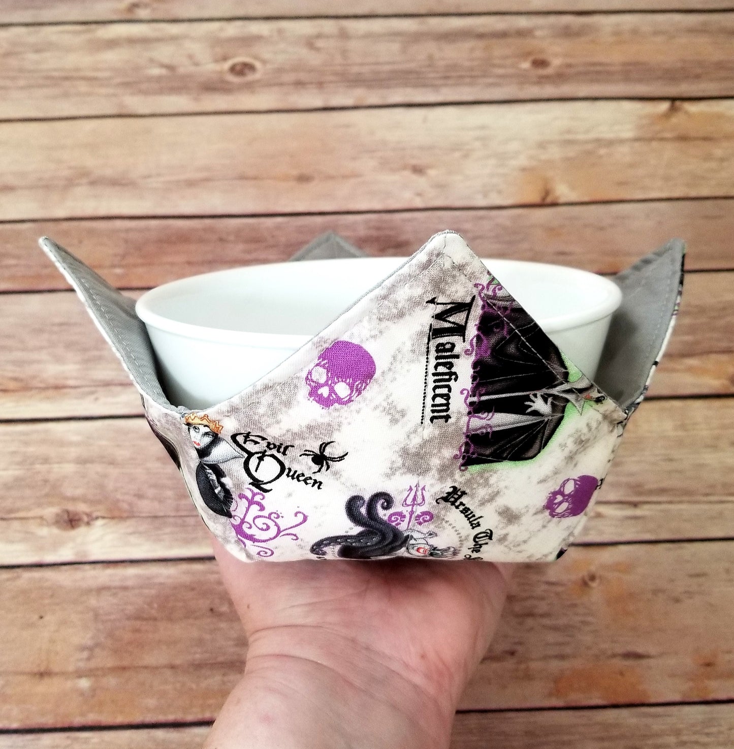 Villain Bowl Cozy Hot Pad | Disney Villains Padded Holder