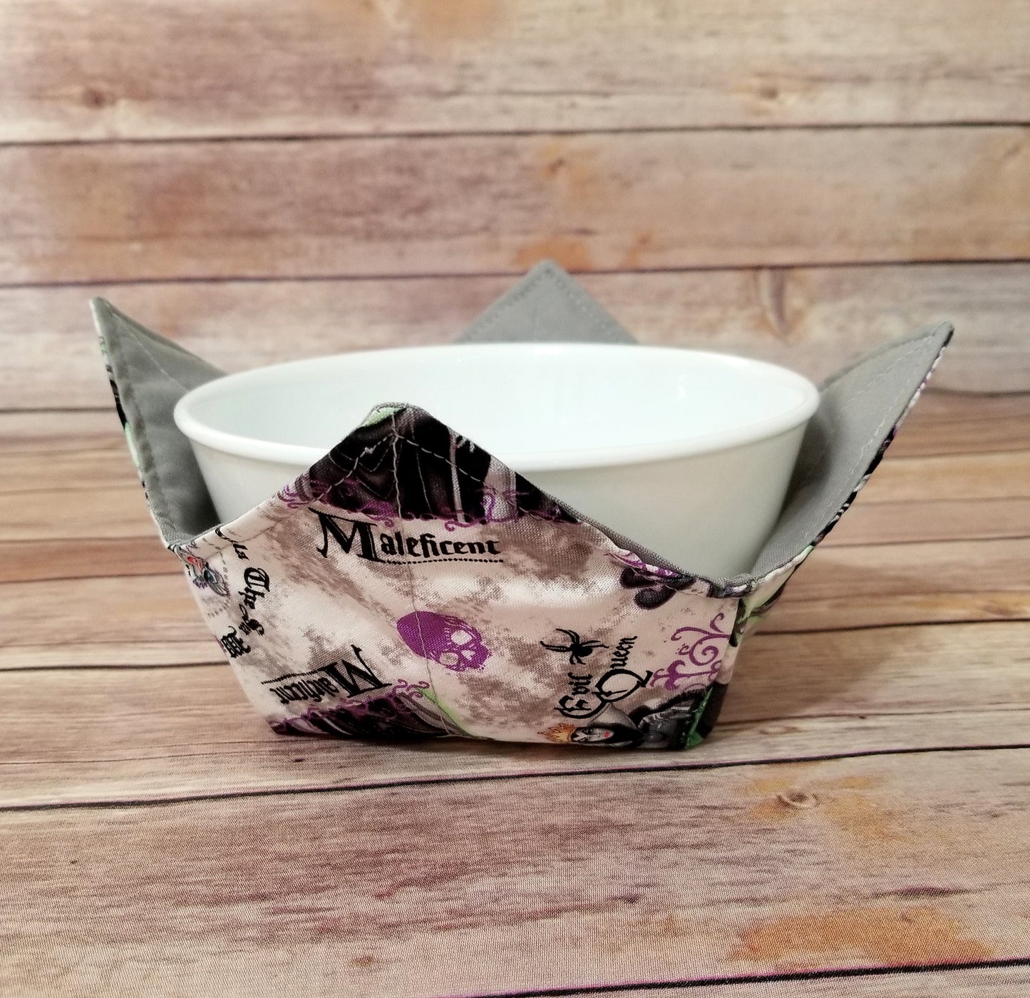 Villain Bowl Cozy Hot Pad | Disney Villains Padded Holder