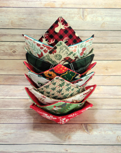 Christmas Fabric Bowl Cozy Hot Pad | Holiday Padded Holder